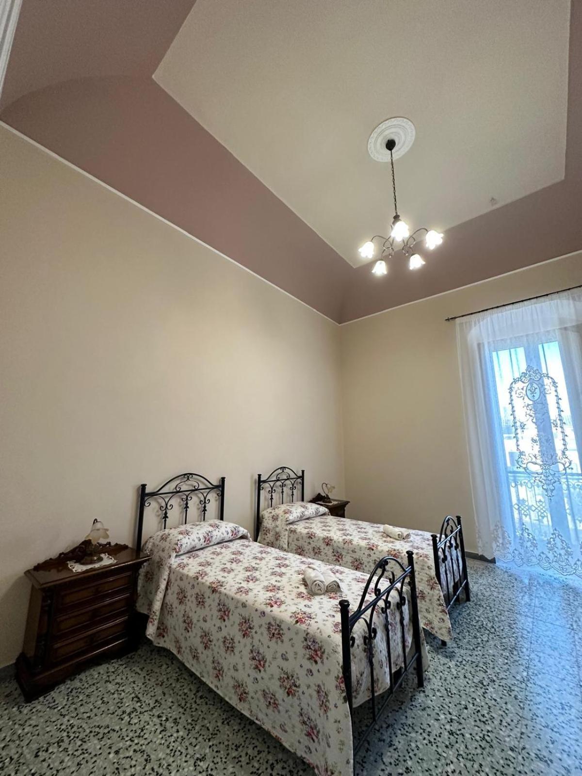 מלון Serracapriola Residenza Gonzaga מראה חיצוני תמונה